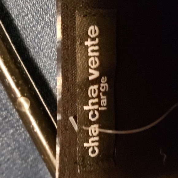 $15 or 2/$20! Cha Cha Vente Striped Grays V-Neck Tunic Size Large - Picture 7 of 9